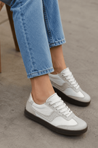 Tenis en Cuero Blanco para Dama Atenea Bont