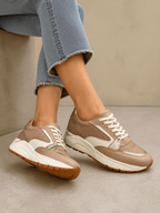 Tenis en Cuero Taupe para Dama Boreal Bont