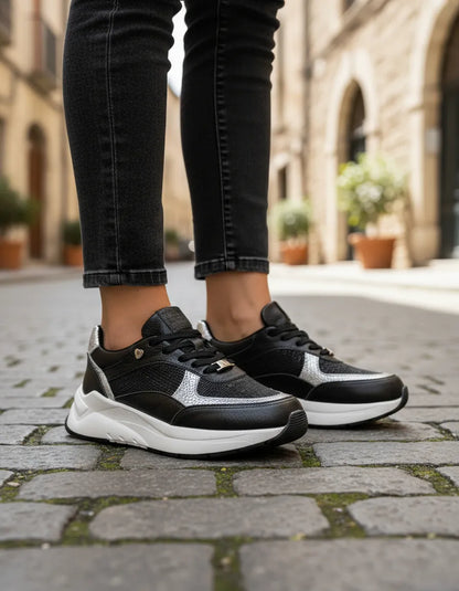 Tenis Negro Mujer en Cuero Bont Baru