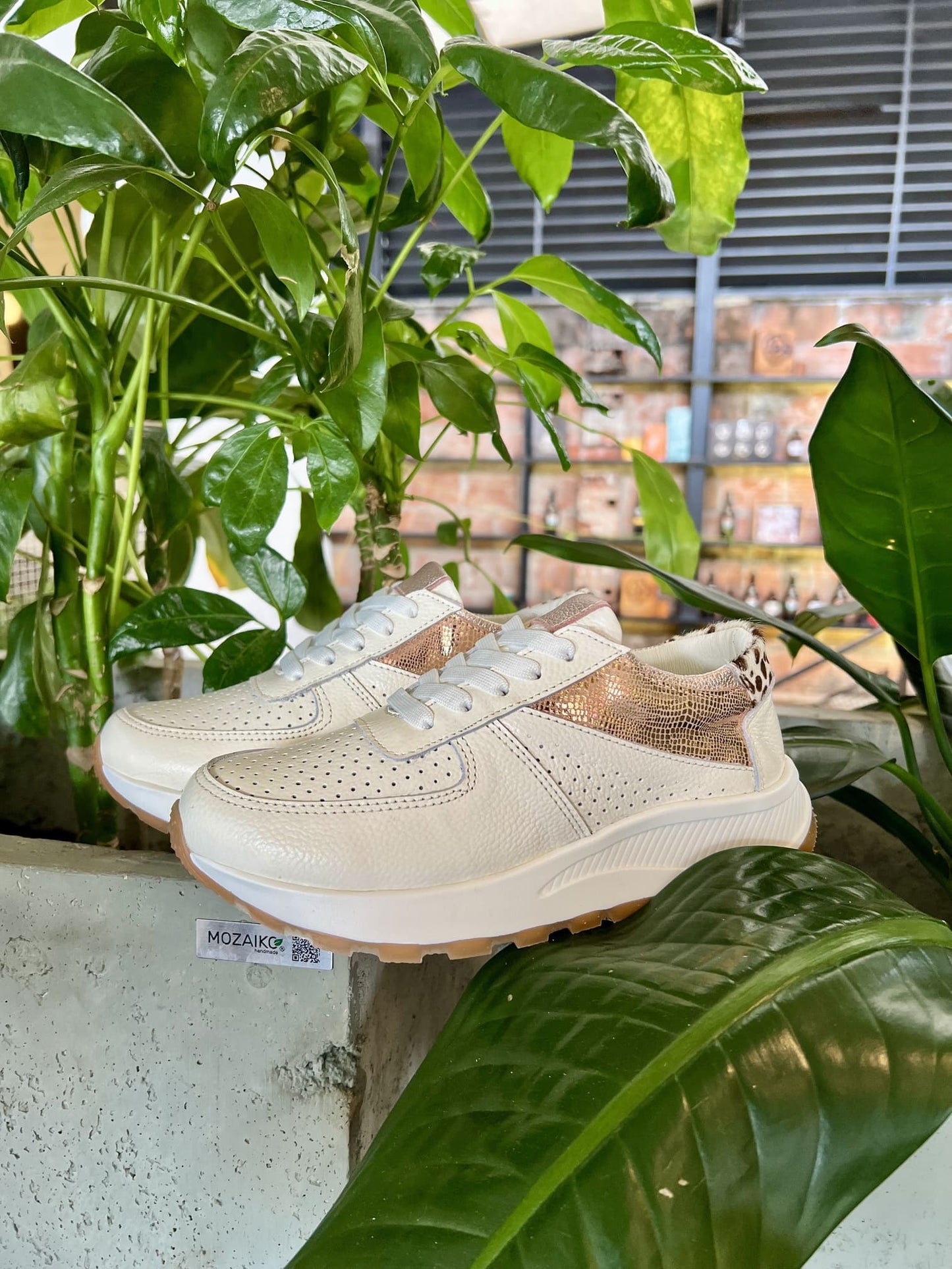 Tenis Beige Mujer en Cuero Bont Torino